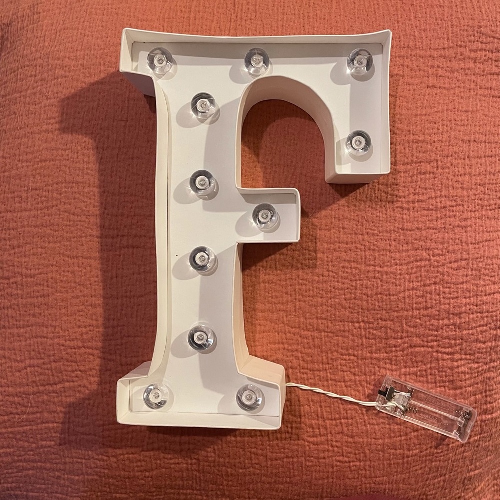 Light up letter F